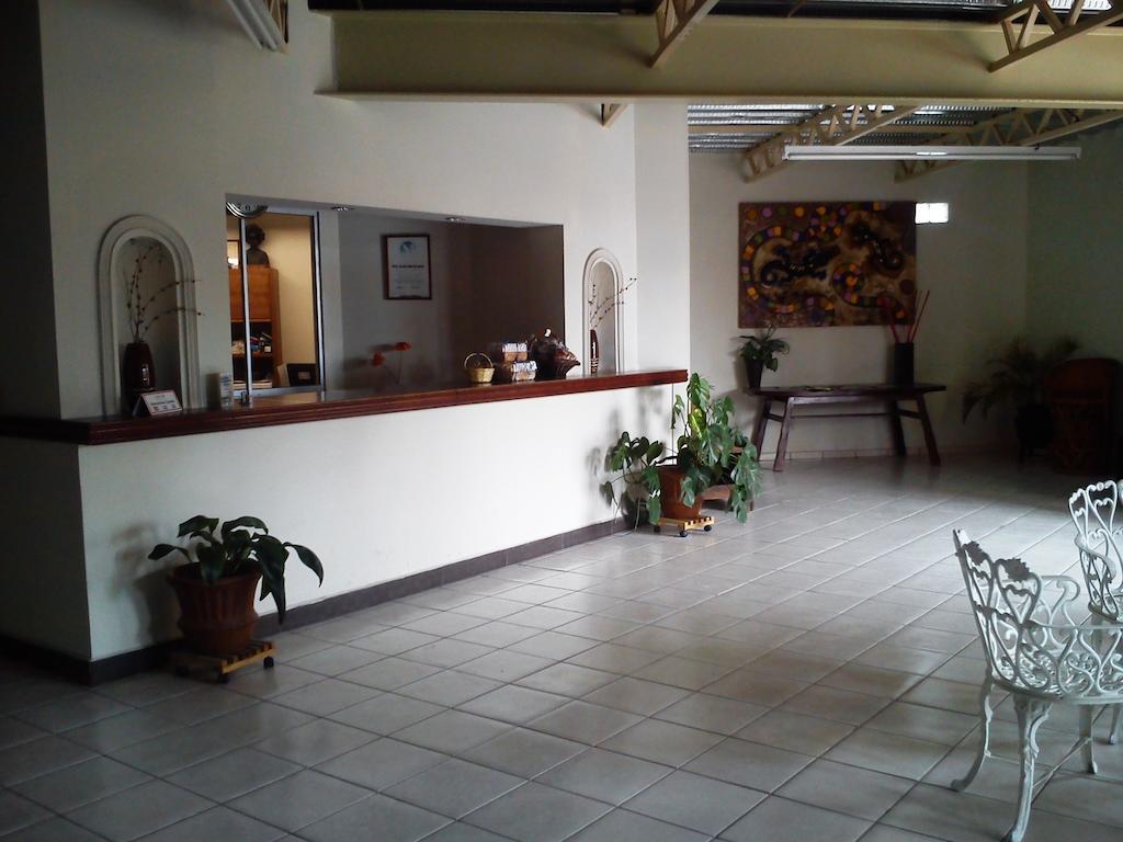 Hotel Los Balcones Паррас-де-ла-Фуэнте Экстерьер фото